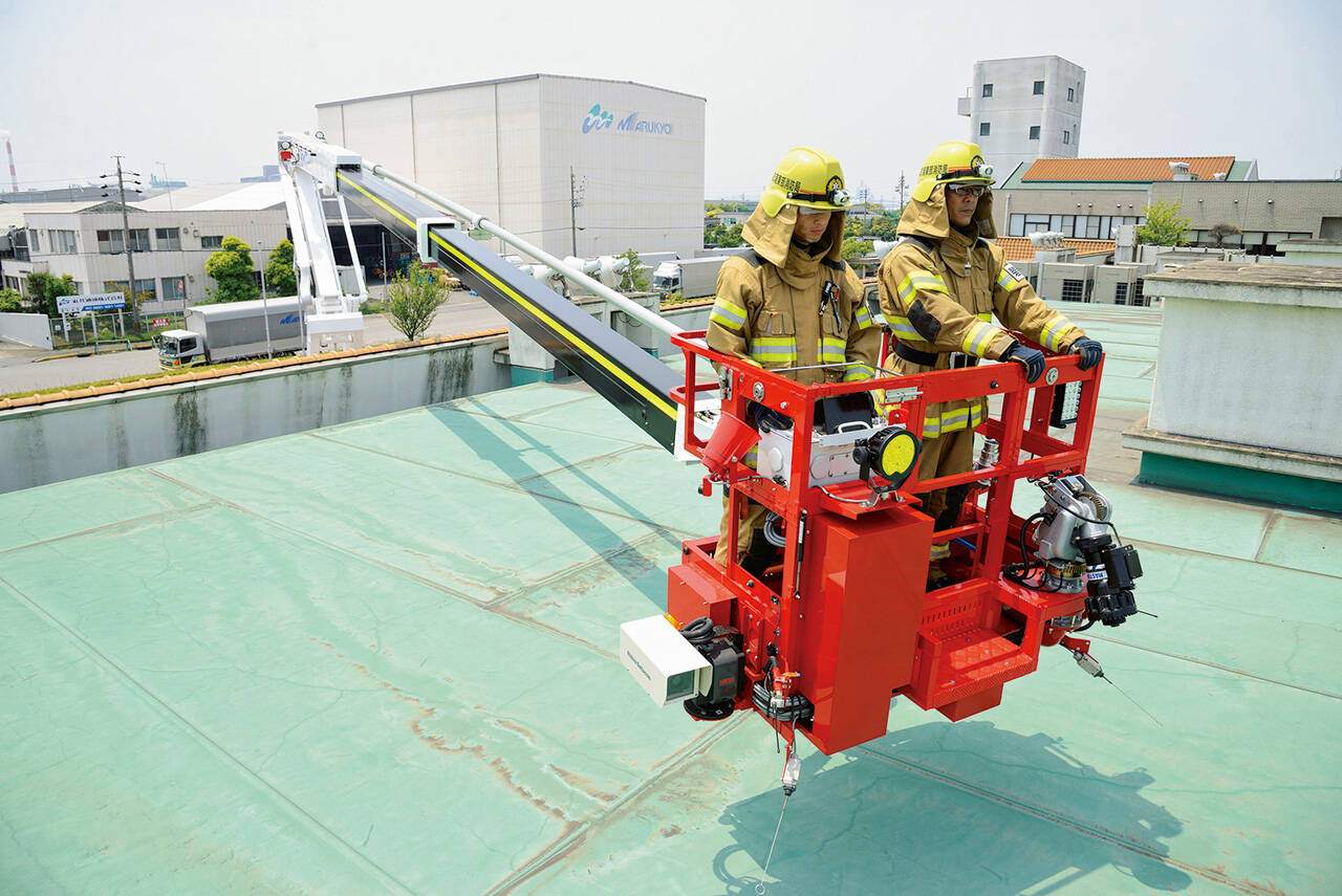 25mΣ型屈折はしご付消防ポンプ自動車 衣浦東部広域連合消防局