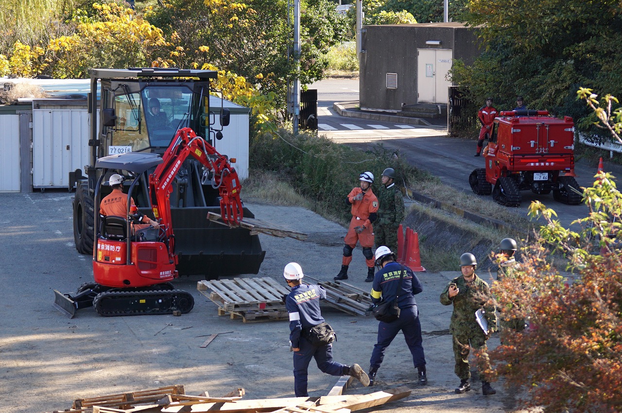 東京消防庁 総合震災消防訓練