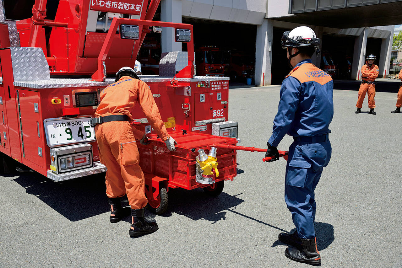 大型化学高所放水車 いわき市消防本部