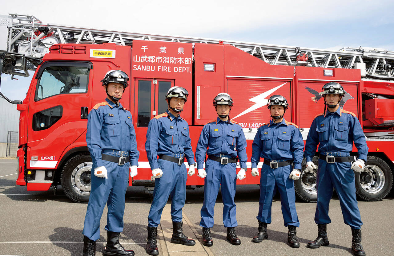 40m級はしご付消防自動車 山武郡市広域行政組合消防本部