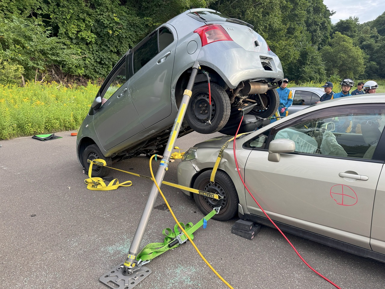 北海道警察 車両破壊救出訓練